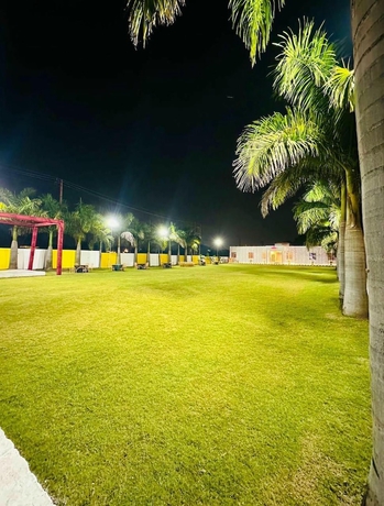 Imagen de los exteriores del Hotel Kanha Green. Foto 8