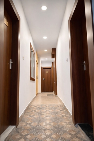 Imagen de los interiores del Hotel Kanha Inn, Bhopal. Foto 15