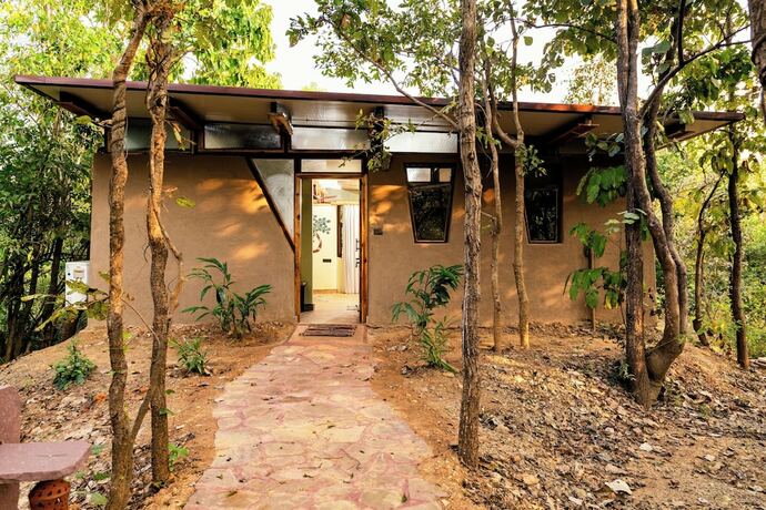 Imagen de la habitación del Hotel Kanha Jungle Camp. Foto 19