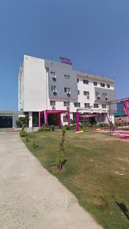 Imagen general del Hotel Kanha and Resort. Foto 12