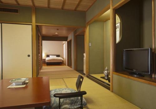 Imagen de la habitación del Hotel Kan-ichi. Foto 10