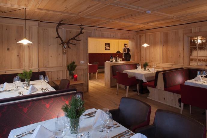 Imagen del bar/restaurante del Hotel Kanisfluh. Foto 4