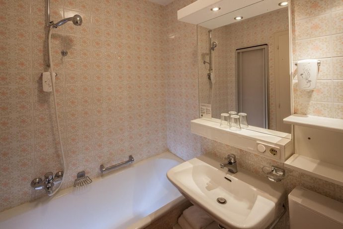 Imagen de la habitación del Hotel Kanisfluh. Foto 13
