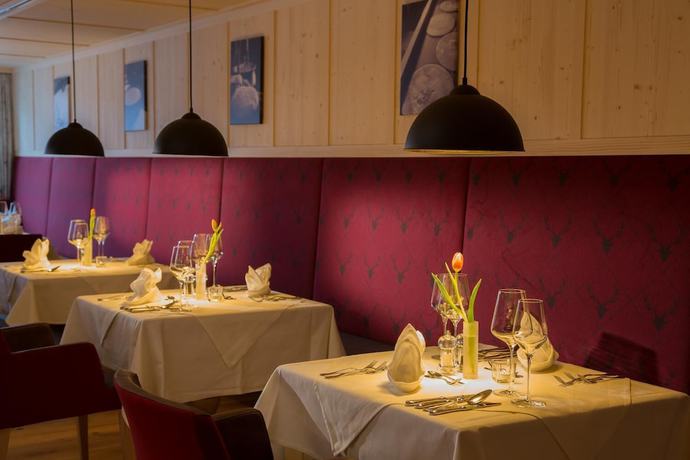 Imagen del bar/restaurante del Hotel Kanisfluh. Foto 9