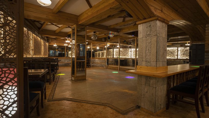 Imagen del bar/restaurante del Hotel Kanishka Manali. Foto 4
