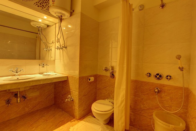 Imagen de la habitación del Hotel Kanishka Manali. Foto 10