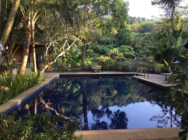 Imagen de la piscina del Hotel Kanita Garden At Phuket. Foto 9