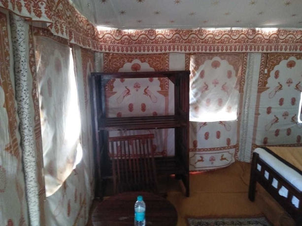 Imagen de la habitación del Hotel Kanj Kiri Container Tent City Kumbh. Foto 13
