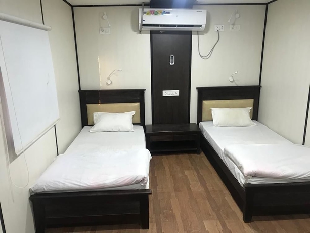 Imagen de la habitación del Hotel Kanj Kiri Container Tent City Kumbh. Foto 18