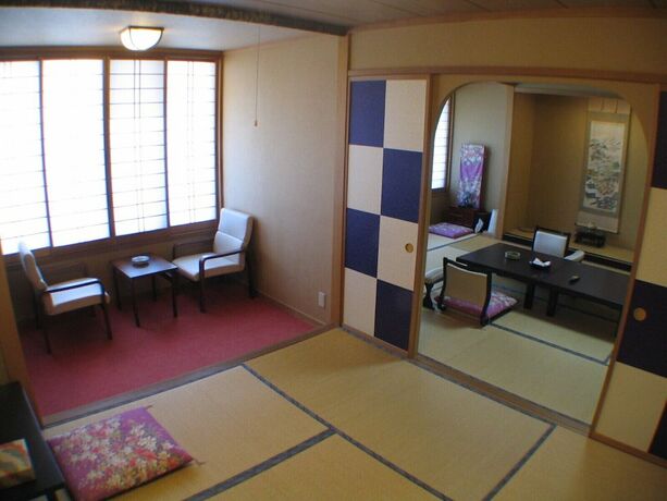 Imagen de la habitación del Hotel Kanouya. Foto 25