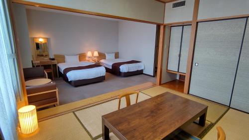 Imagen de la habitación del Hotel Kanpo no Yado Kanonji. Foto 17