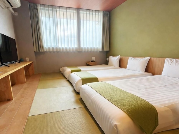 Imagen de la habitación del Hotel Kansai Airport Pine Villa. Foto 8