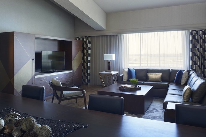 Imagen de la habitación del Hotel Kansas City Airport Marriott. Foto 2