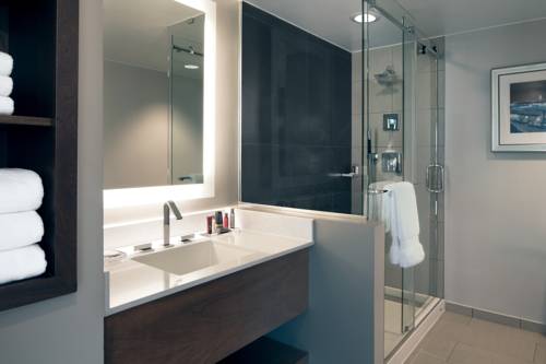 Imagen de la habitación del Hotel Kansas City Marriott Country Club Plaza. Foto 11