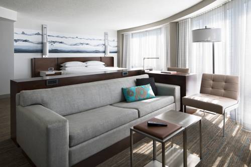 Imagen de la habitación del Hotel Kansas City Marriott Country Club Plaza. Foto 12