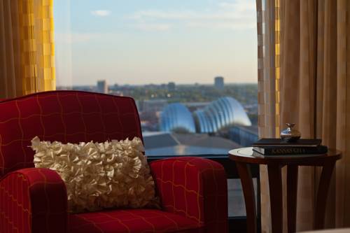 Imagen de la habitación del Hotel Kansas City Marriott Downtown. Foto 8