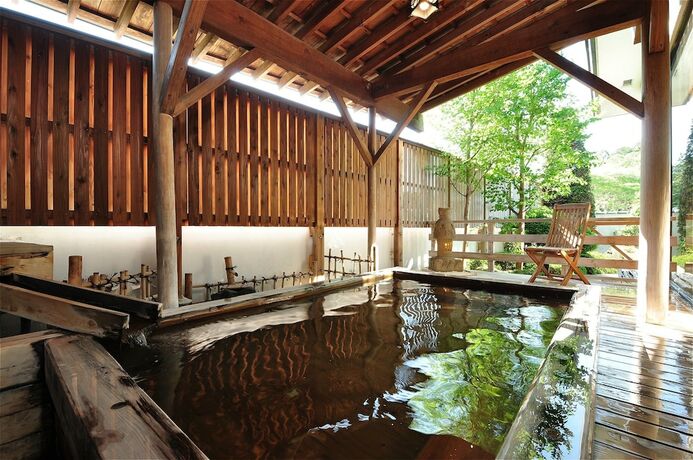 Imagen general del Hotel Kansuien Kakuraku. Foto 9