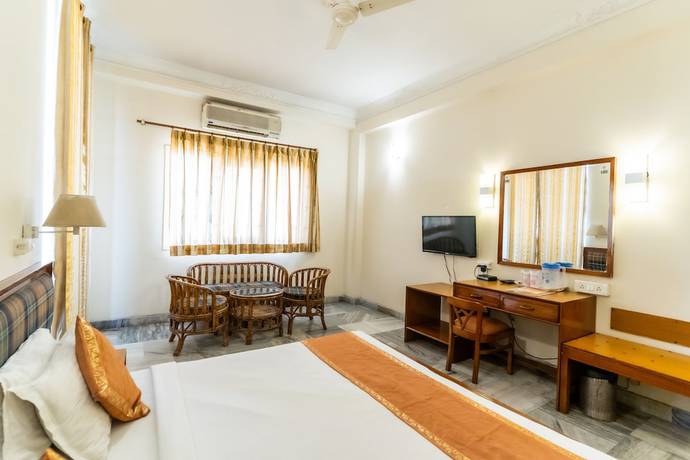 Imagen de la habitación del Hotel Kant Palace. Foto 11