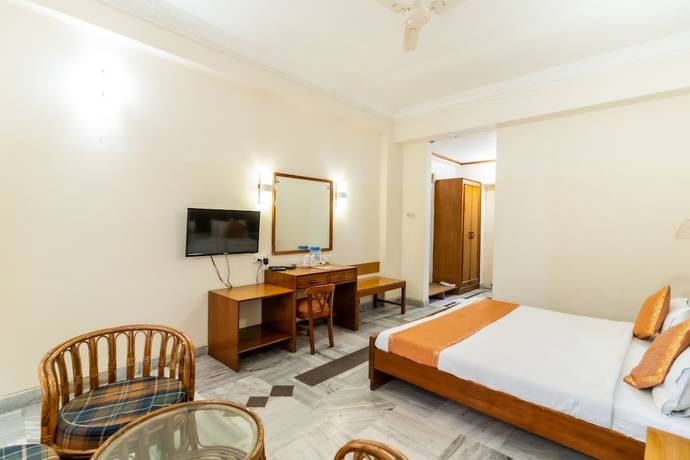 Imagen de la habitación del Hotel Kant Palace. Foto 17