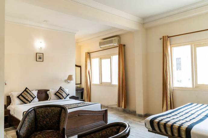 Imagen de la habitación del Hotel Kant Palace. Foto 18