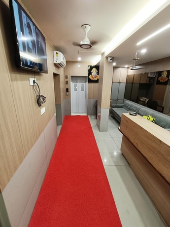 Imagen de los interiores del Hotel Kant by GoHotels - Best Near Shree Dwarkadhish Temple. Foto 19