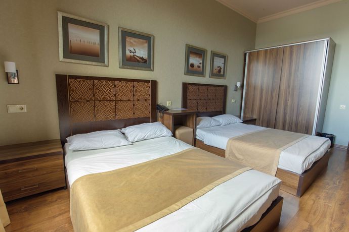 Imagen de la habitación del Hotel Kantar, Ereván. Foto 3