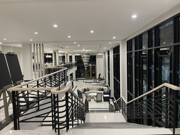 Imagen de los interiores del Hotel Kantary Ban Chang. Foto 15