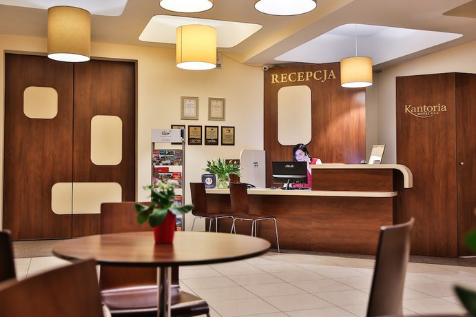 Imagen de los interiores del Hotel Kantoria. Foto 18