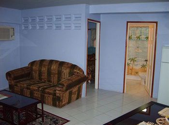 Imagen de los interiores del Hotel Kanuku Suites. Foto 11