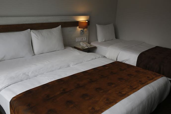 Imagen de la habitación del Hotel Kanyonvadi. Foto 1