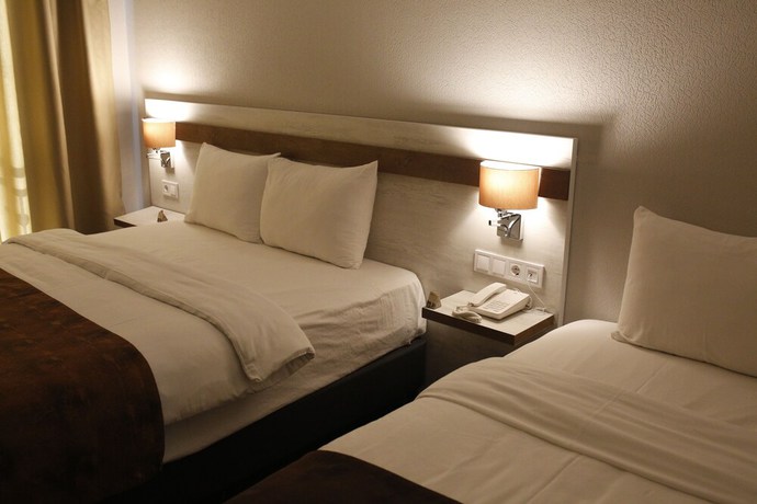 Imagen de la habitación del Hotel Kanyonvadi. Foto 3
