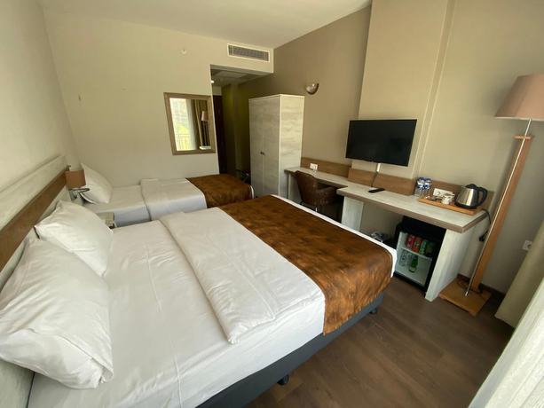 Imagen de la habitación del Hotel Kanyonvadi. Foto 16