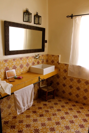 Imagen de la habitación del Hotel Kanz Erremal. Foto 9