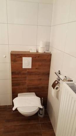 Imagen de la habitación del Hotel Kanz. Foto 7