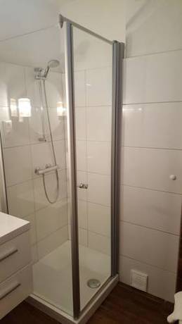 Imagen de la habitación del Hotel Kanz. Foto 8