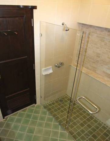 Imagen de la habitación del Hotel Kao Tao Villa Beach Resort. Foto 11