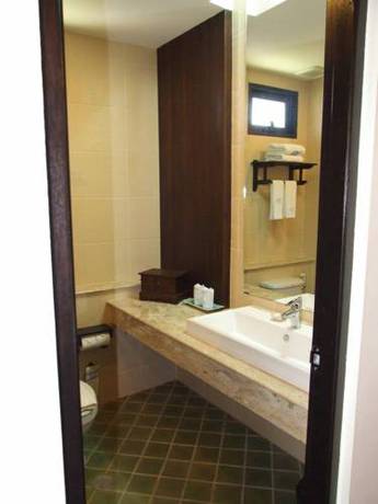 Imagen de la habitación del Hotel Kao Tao Villa Beach Resort. Foto 14