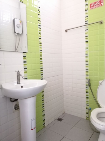 Imagen de la habitación del Hotel Kaocharoen Place. Foto 16