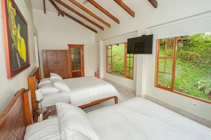 Imagen de la habitación del Hotel Kapari Natural Lodge and Spa. Foto 9