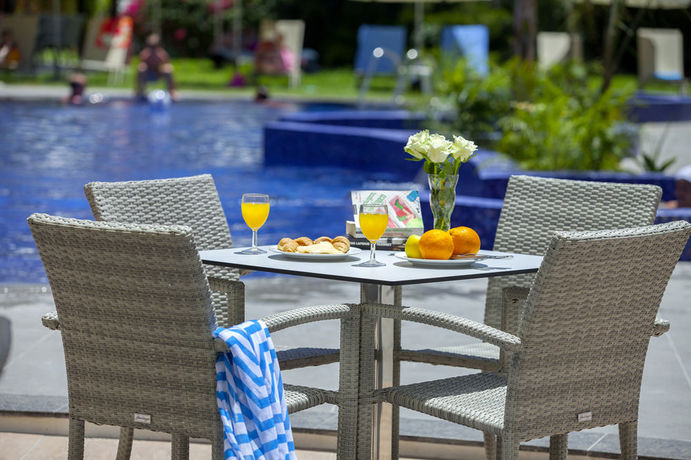 Imagen de los exteriores del Hotel Kapetanios Odysseia. Foto 11