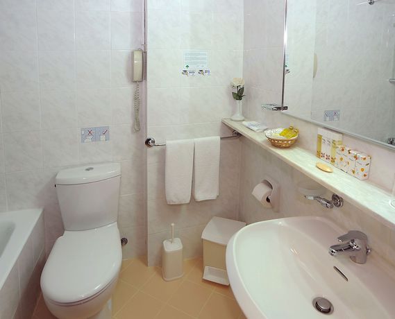 Imagen de la habitación del Hotel Kapetanios Odysseia. Foto 9