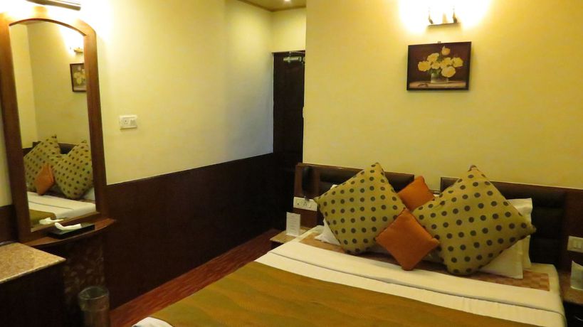Imagen de la habitación del Hotel Kapil. Foto 15