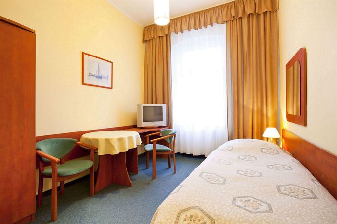 Imagen de los interiores del Hotel Kapitan. Foto 16