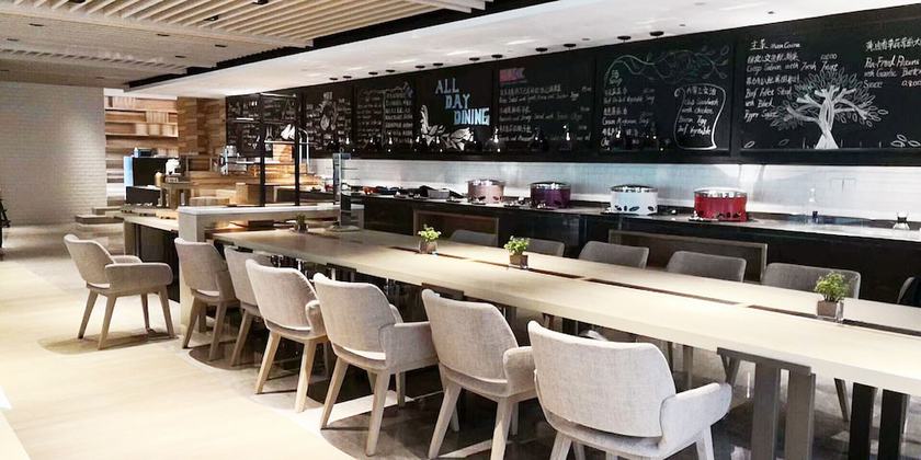 Imagen del bar/restaurante del Hotel Kapok Bai Yang Dian. Foto 5
