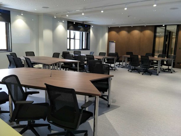 Imagen de los interiores del Hotel Kapok Bai Yang Dian. Foto 19