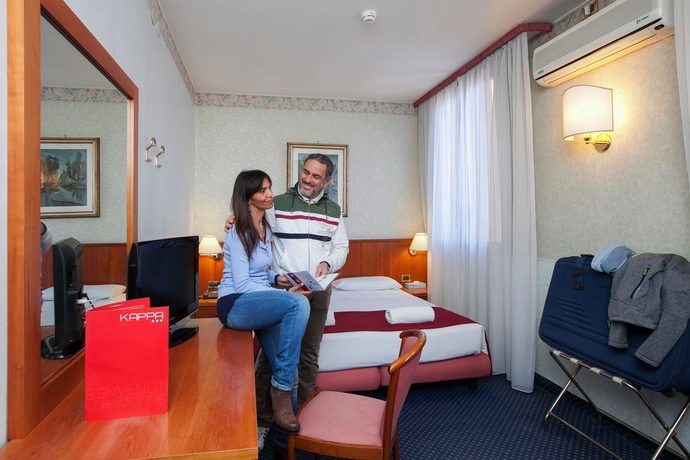 Imagen de la habitación del Hotel Kappa. Foto 7