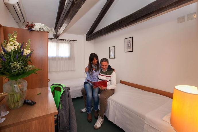 Imagen de la habitación del Hotel Kappa. Foto 10