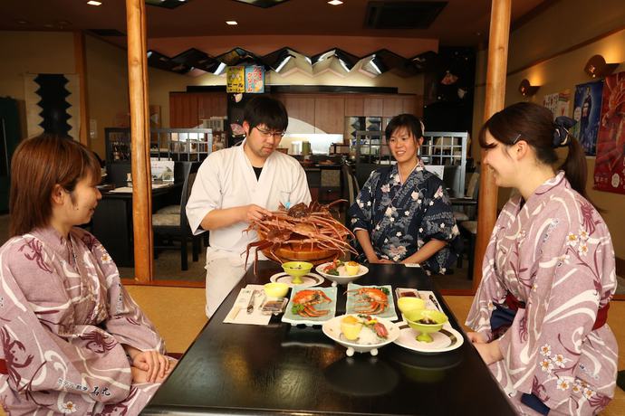 Imagen del bar/restaurante del Hotel Kappo Ishimaru. Foto 8