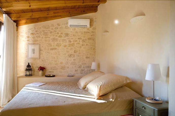 Imagen de la habitación del Hotel Kapsaliana Village. Foto 13