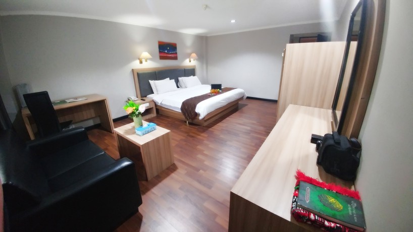Imagen de la habitación del Hotel Kapuas Palace Pontianak. Foto 3